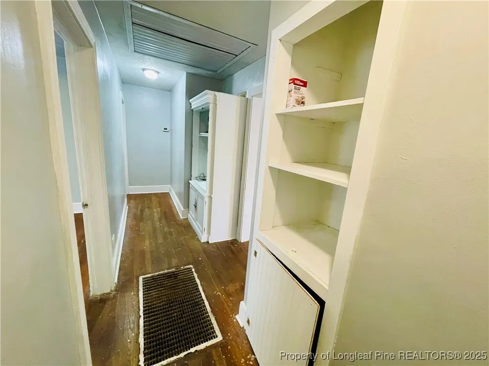 405 S Austin Street S Maxton, NC 28364