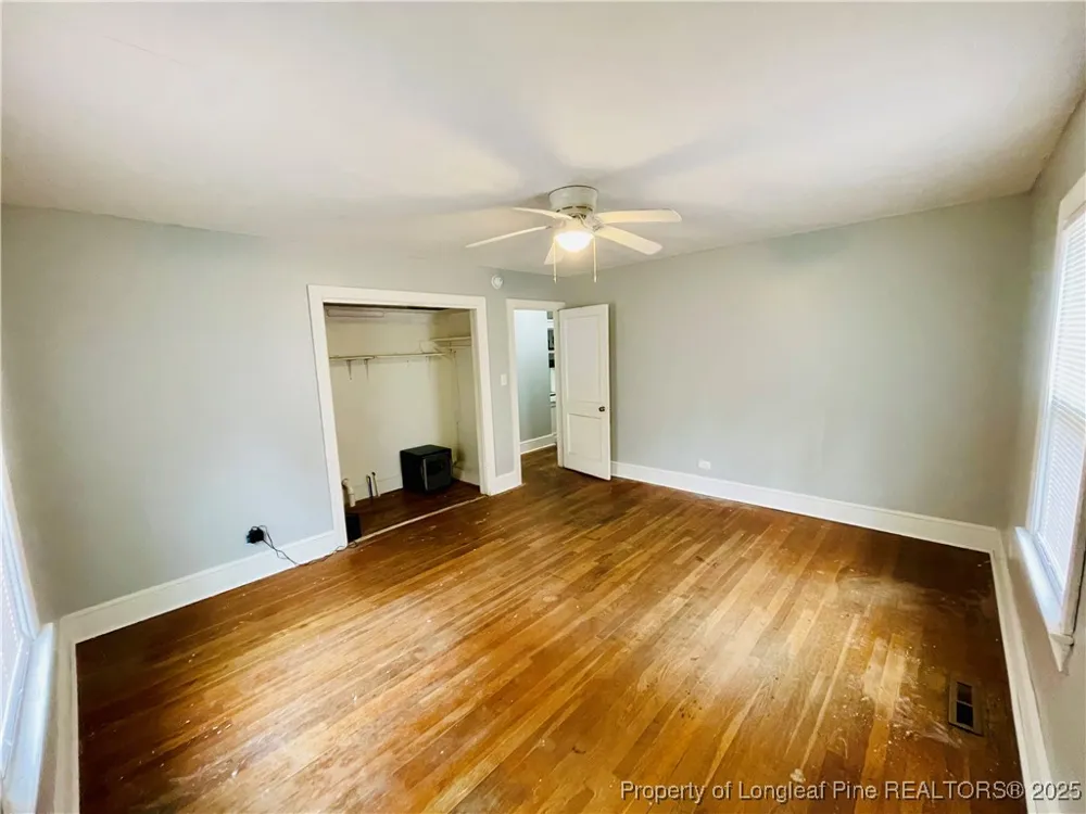 405 S Austin Street S Maxton, NC 28364