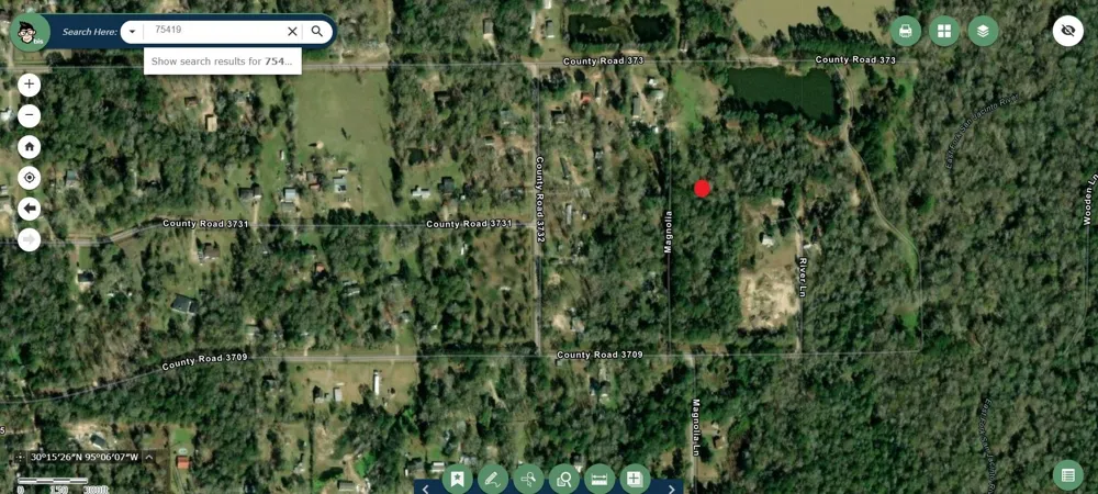 Magnolia Ln Splendora, TX 77372