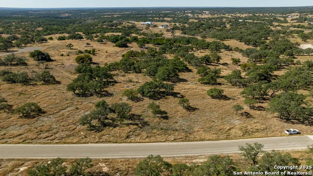 000 Cattlemans Crossing Dr Kerrville, TX 78028