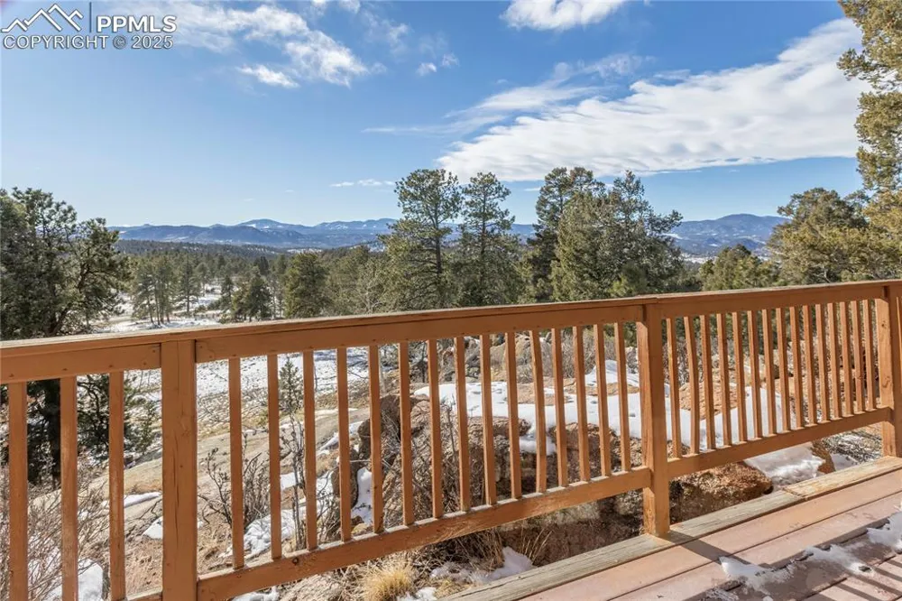 730 Cheyenne Creek Drive Lake George, CO 80827
