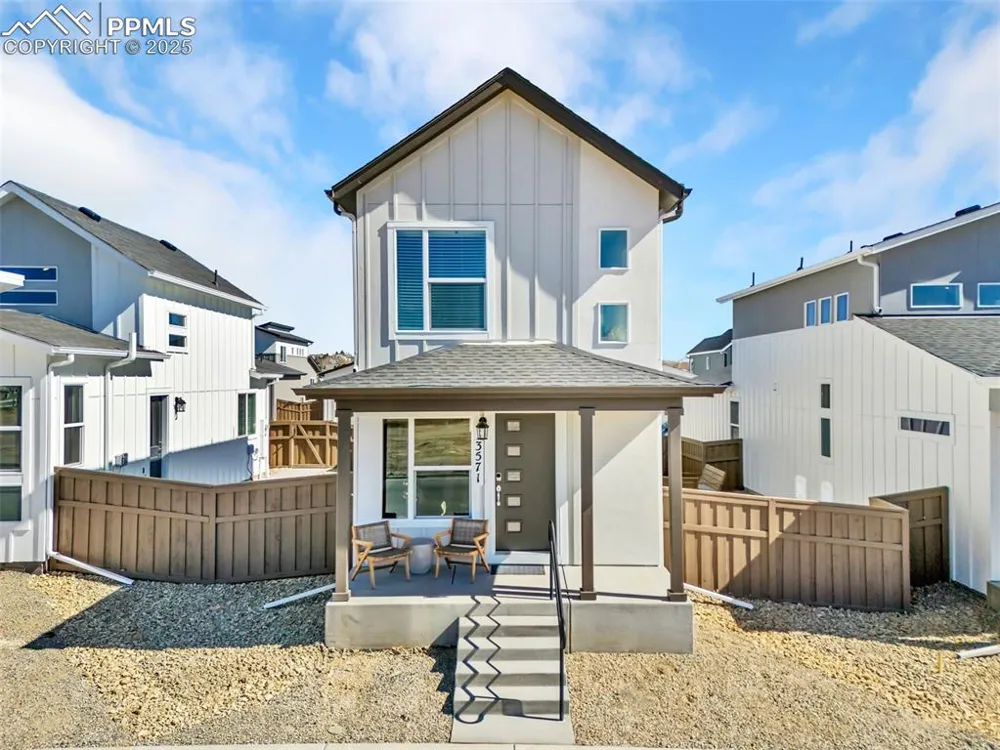 3571 Greenways Main Boulevard