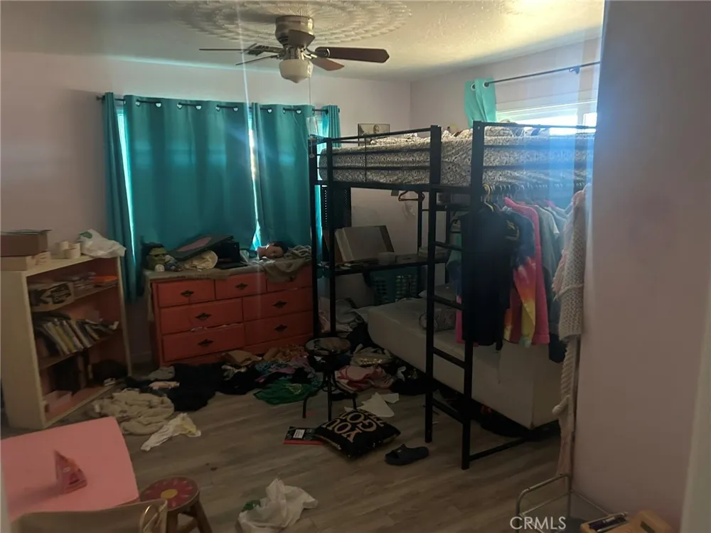 1749 S Valley View Ridgecrest, CA 93555