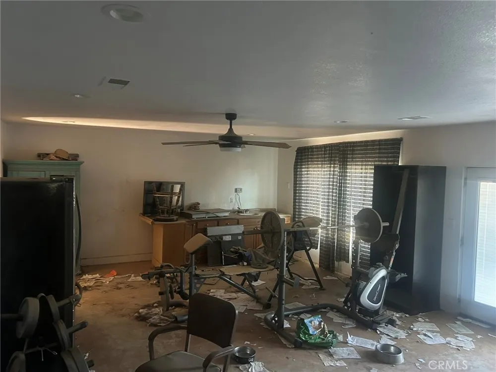 1749 S Valley View Ridgecrest, CA 93555