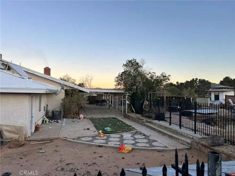 1749 S Valley View Ridgecrest, CA 93555
