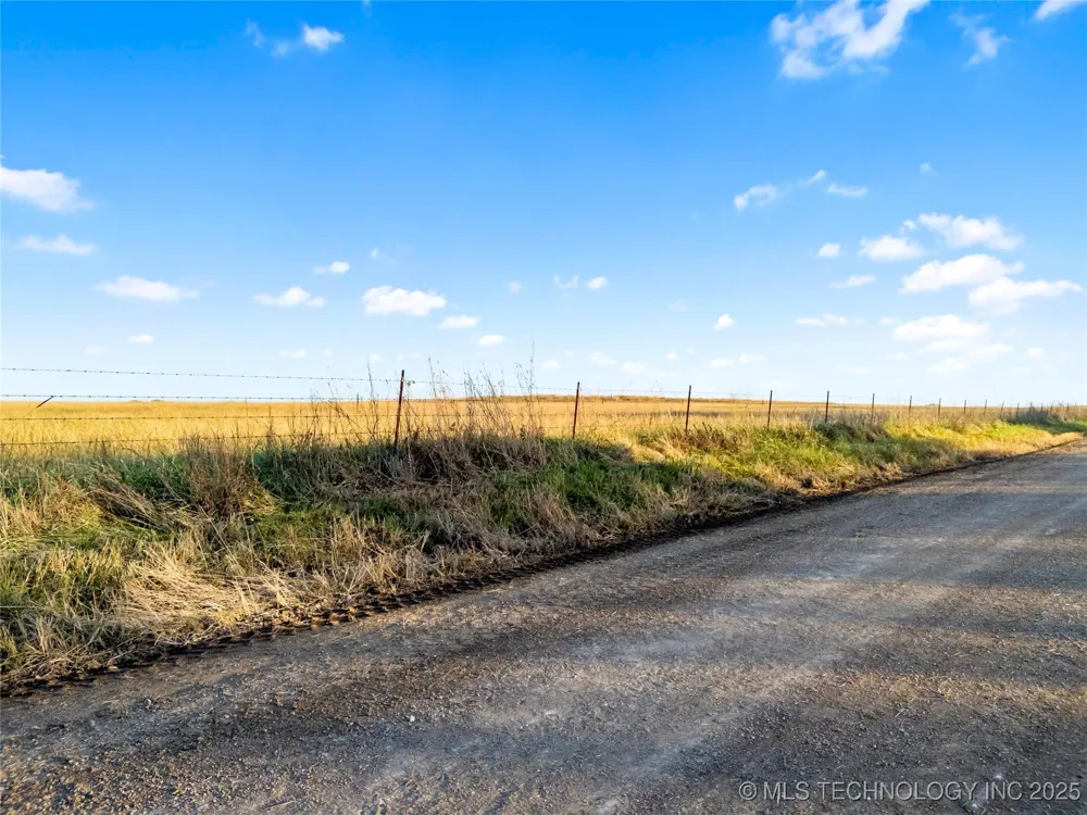 2 E 330 ROAD Big Cabin, OK 74332