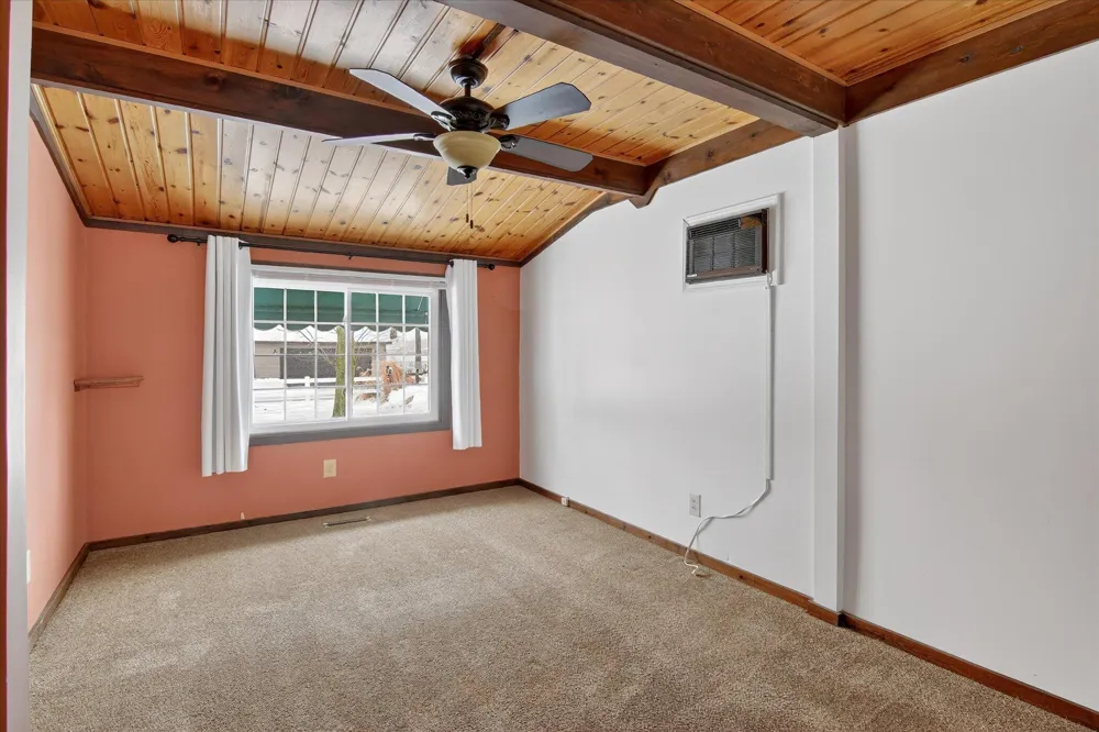 289 Lyon Lake Road Fredonia Township, MI 49068