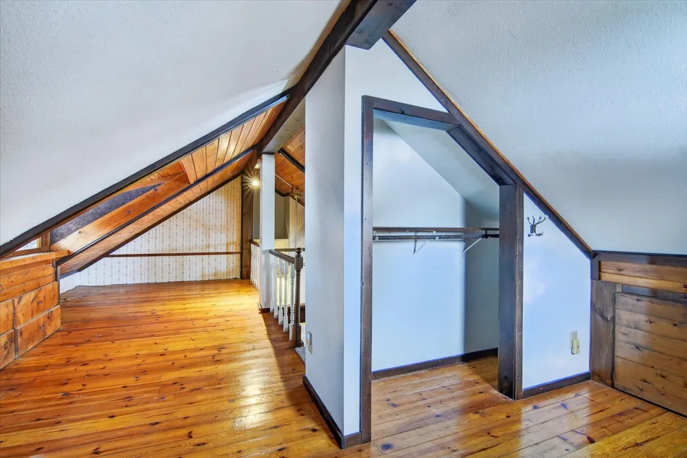 289 Lyon Lake Road Fredonia Township, MI 49068