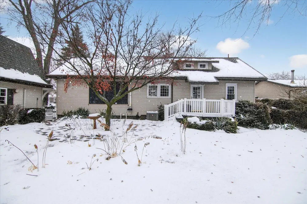 289 Lyon Lake Road Fredonia Township, MI 49068