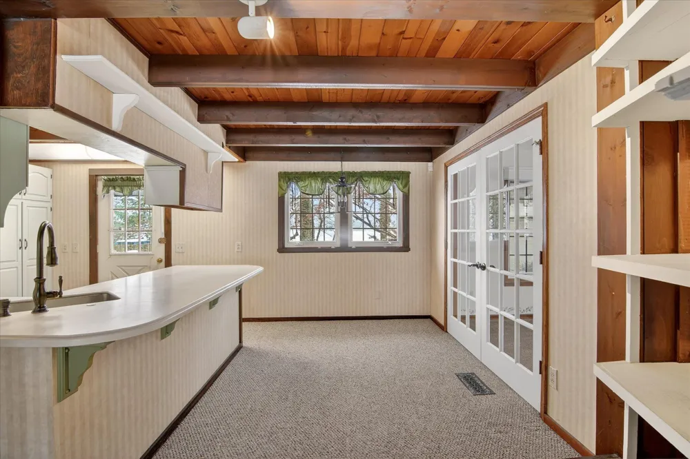 289 Lyon Lake Road Fredonia Township, MI 49068
