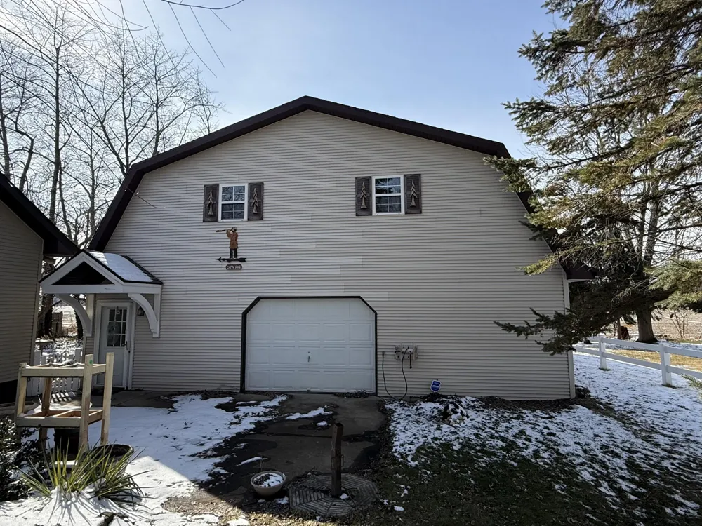 289 Lyon Lake Road Fredonia Township, MI 49068