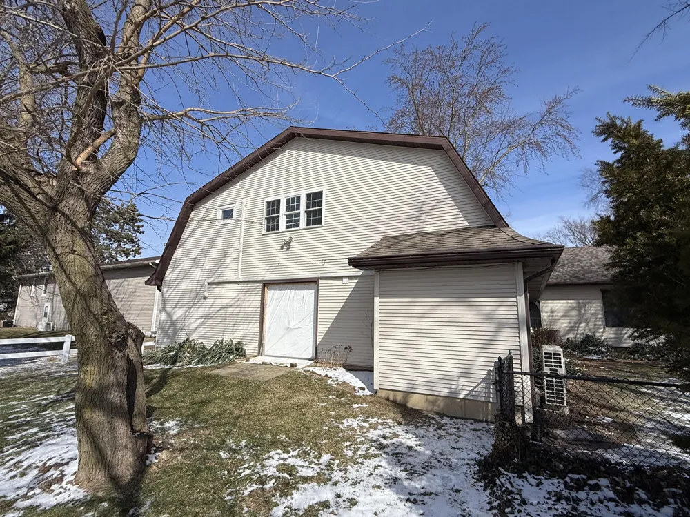 289 Lyon Lake Road Fredonia Township, MI 49068