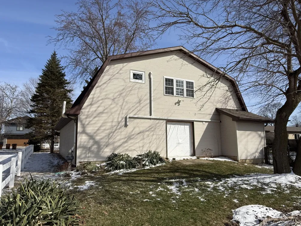 289 Lyon Lake Road Fredonia Township, MI 49068