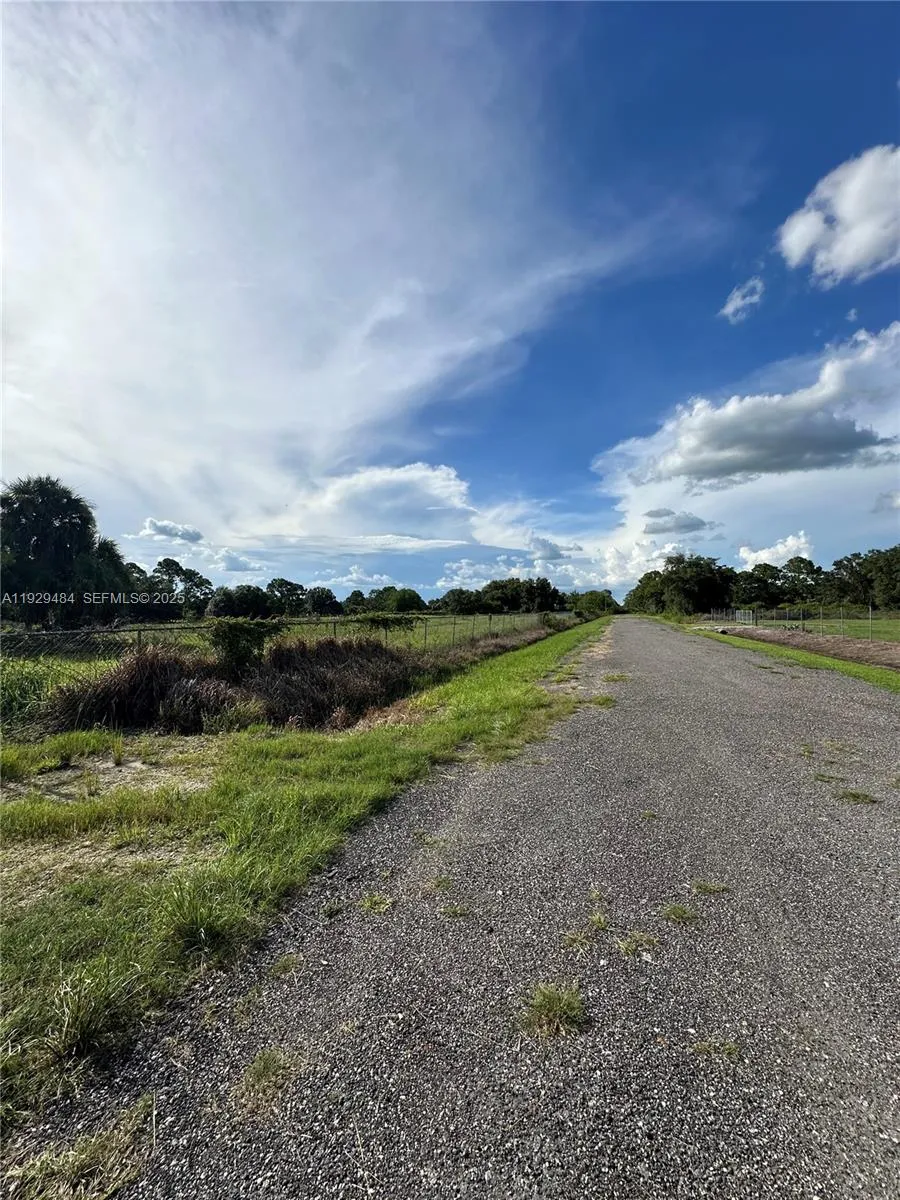 420 S. CORAL ST. Clewiston, FL 33440
