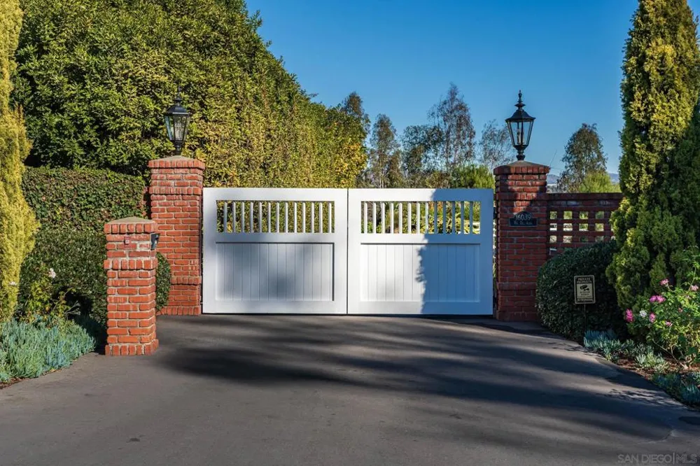 16039 Via Del Alba Rancho Santa Fe, CA 92067