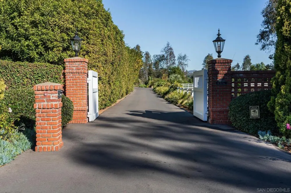 16039 Via Del Alba Rancho Santa Fe, CA 92067