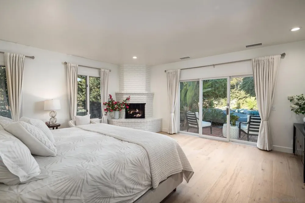 16039 Via Del Alba Rancho Santa Fe, CA 92067