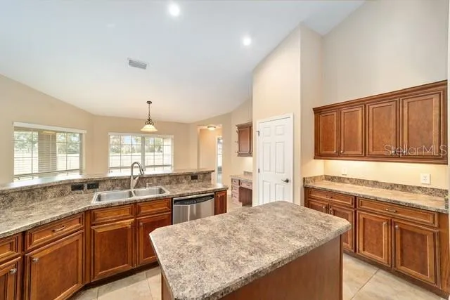 3305 NE 106TH STREET Anthony, FL 32617