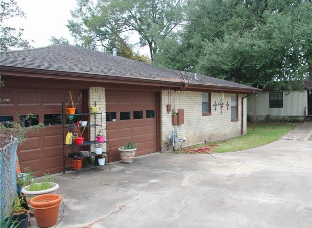 1114 Wilson Road Humble, TX 77338