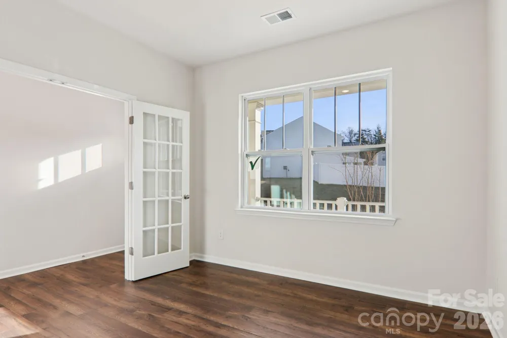 823 Adelston Lane Asheville, NC 28804