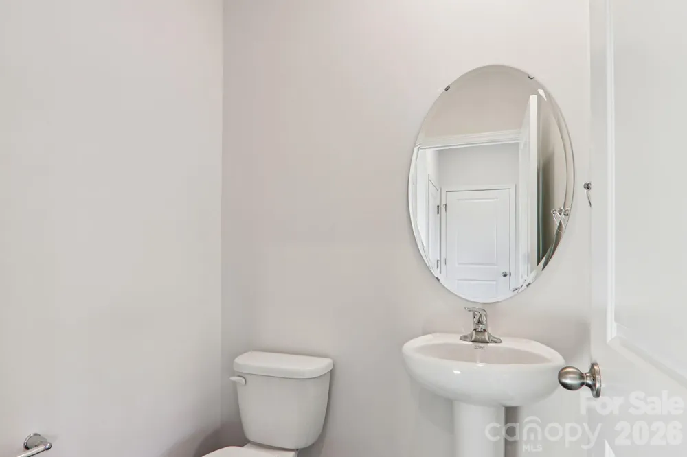 823 Adelston Lane Asheville, NC 28804