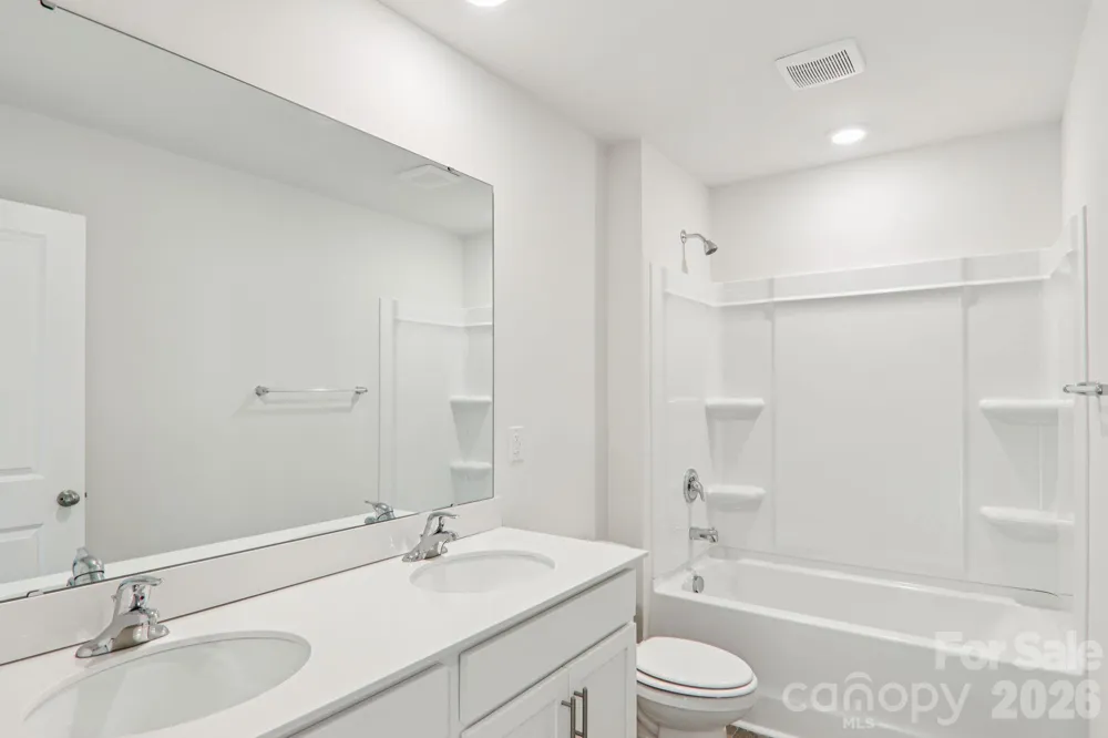 823 Adelston Lane Asheville, NC 28804