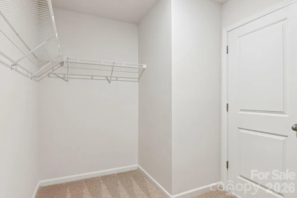 823 Adelston Lane Asheville, NC 28804