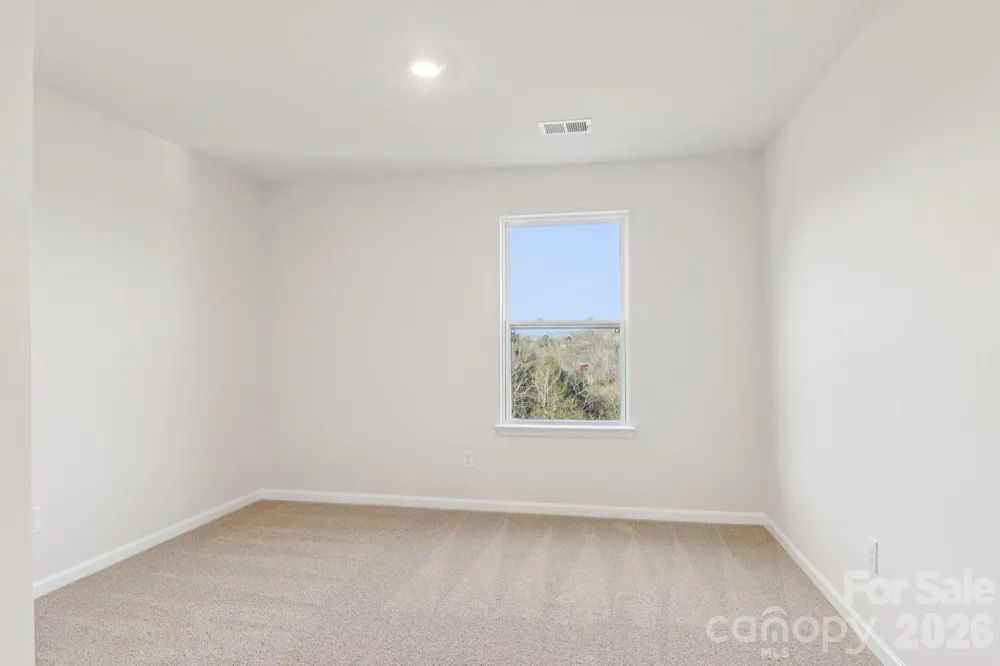 823 Adelston Lane Asheville, NC 28804