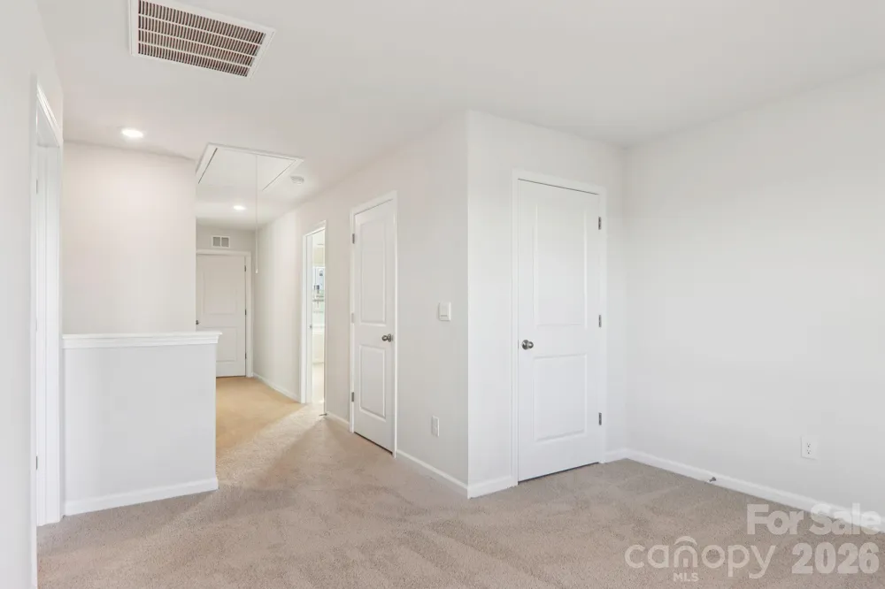 823 Adelston Lane Asheville, NC 28804