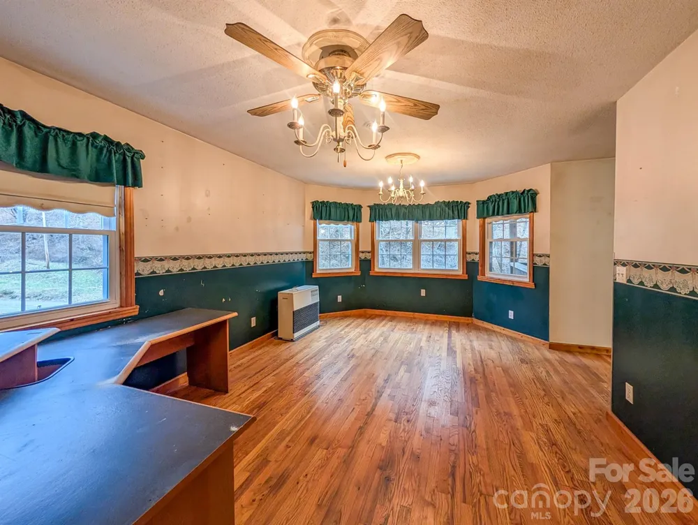 77 Griffith Branch Road Green Mountain, NC 28740