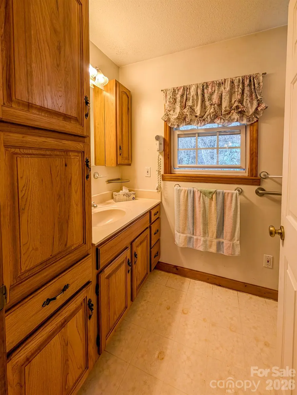 77 Griffith Branch Road Green Mountain, NC 28740