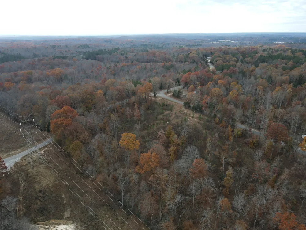 2642 Mount Carmel Rd Camden, TN 38320