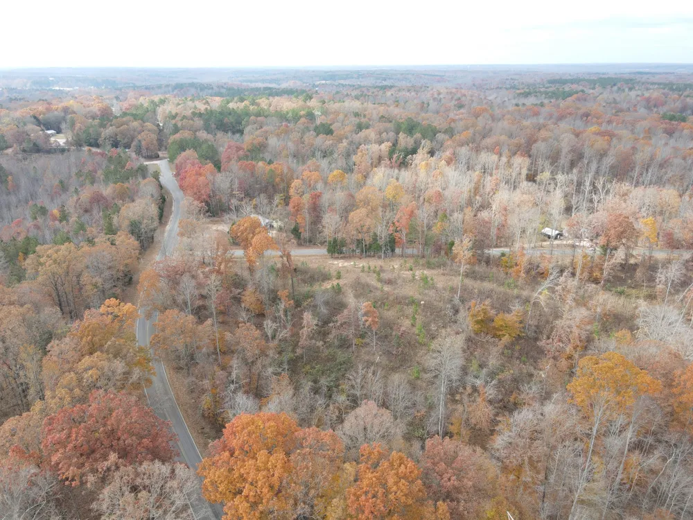 2642 Mount Carmel Rd Camden, TN 38320
