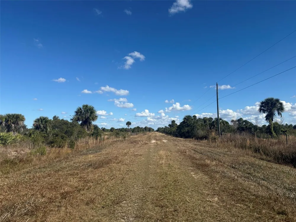 16382 NW 286TH STREET Okeechobee, FL 34972