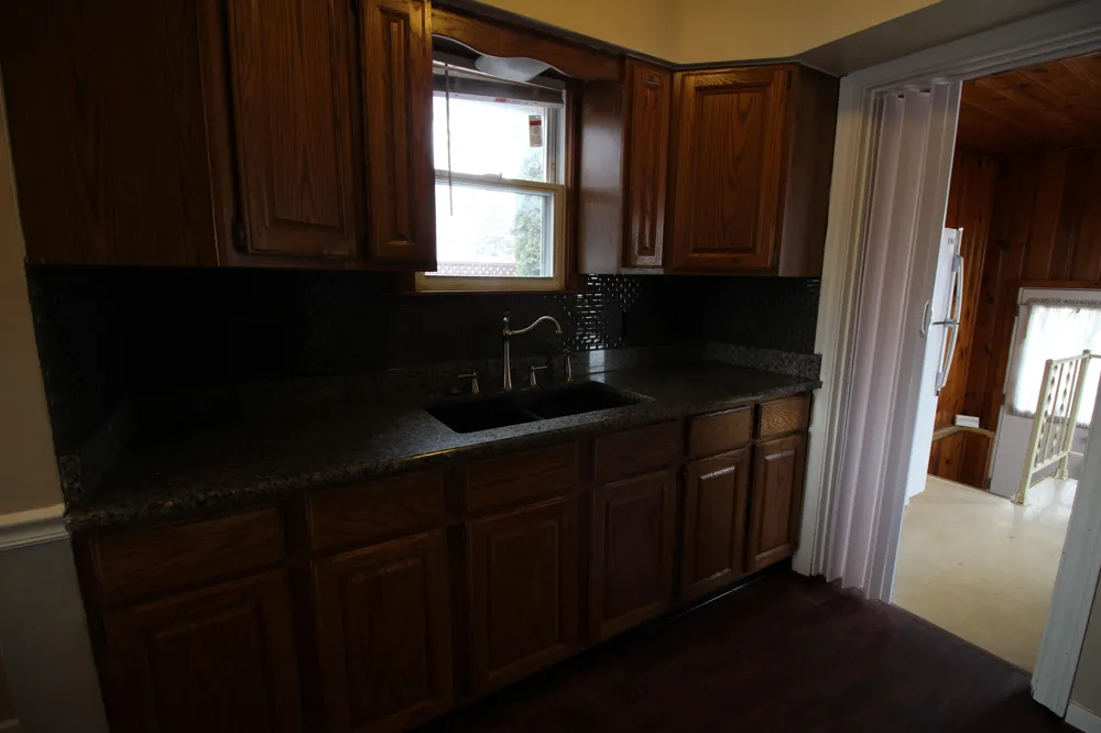 1028 Mollno Street Wyandotte City, MI 48192