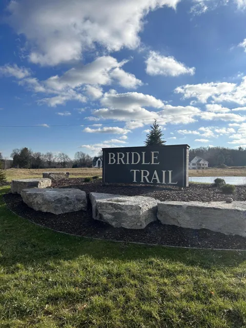 1224 Bridle Court SE