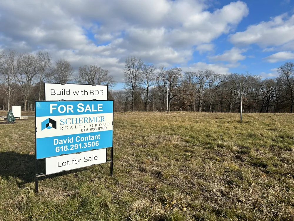 1224 Bridle Court SE Ada, MI 49301