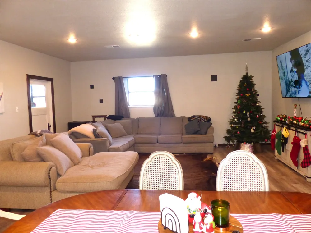 617 Bridge Brady, TX 76825