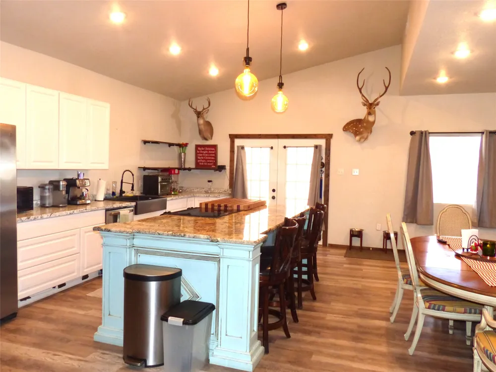 617 Bridge Brady, TX 76825