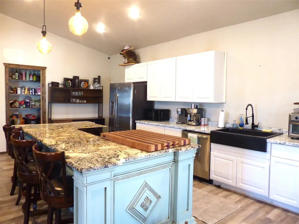 617 Bridge Brady, TX 76825