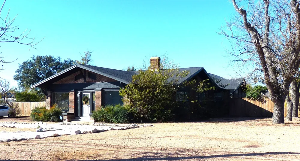 617 Bridge Brady, TX 76825