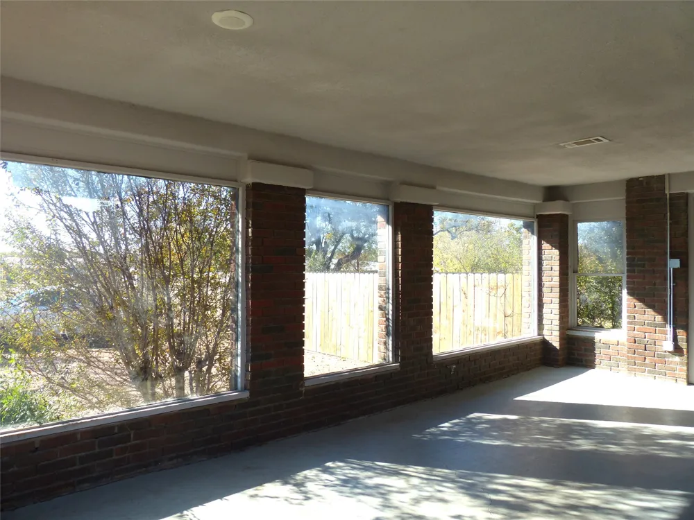 617 Bridge Brady, TX 76825