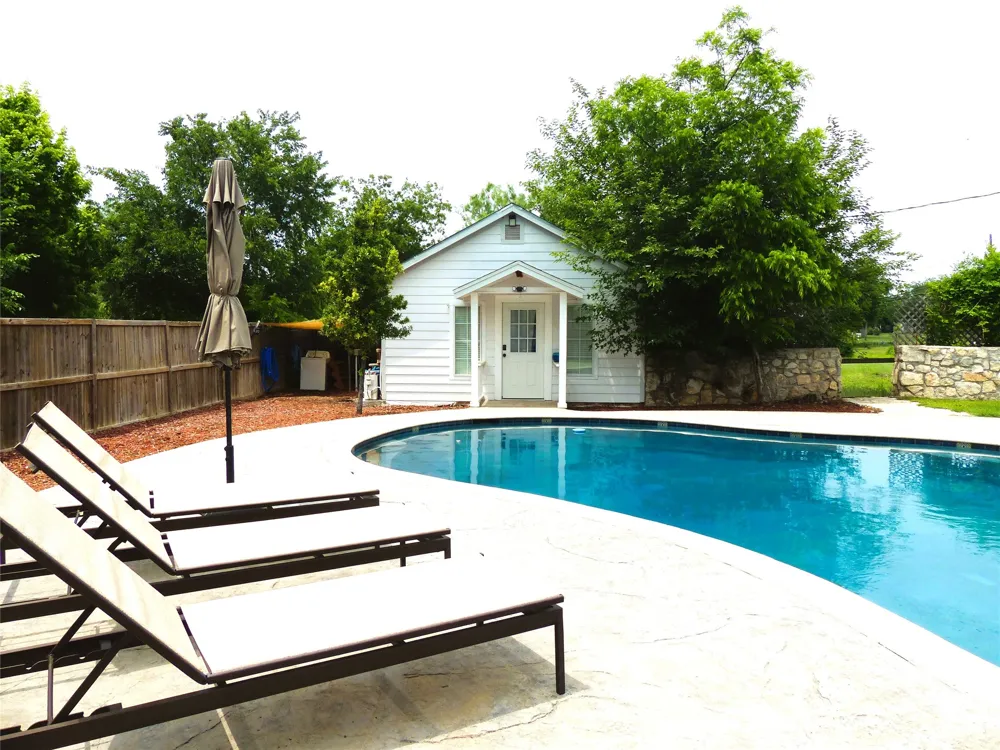 617 Bridge Brady, TX 76825