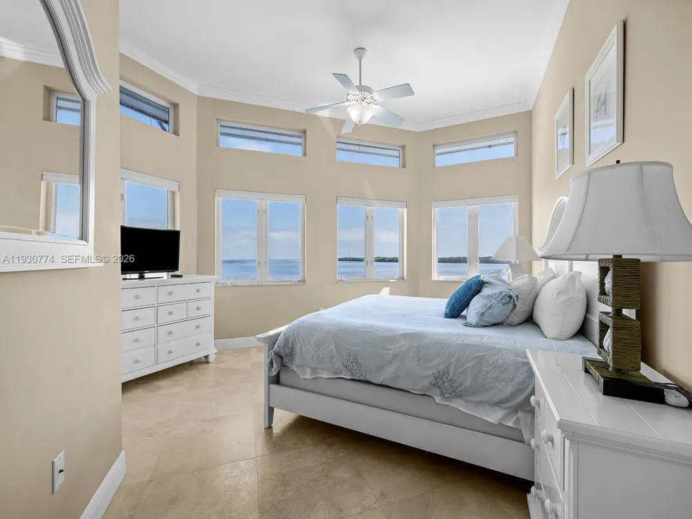 57 Garden Cove Dr Key Largo, FL 33037