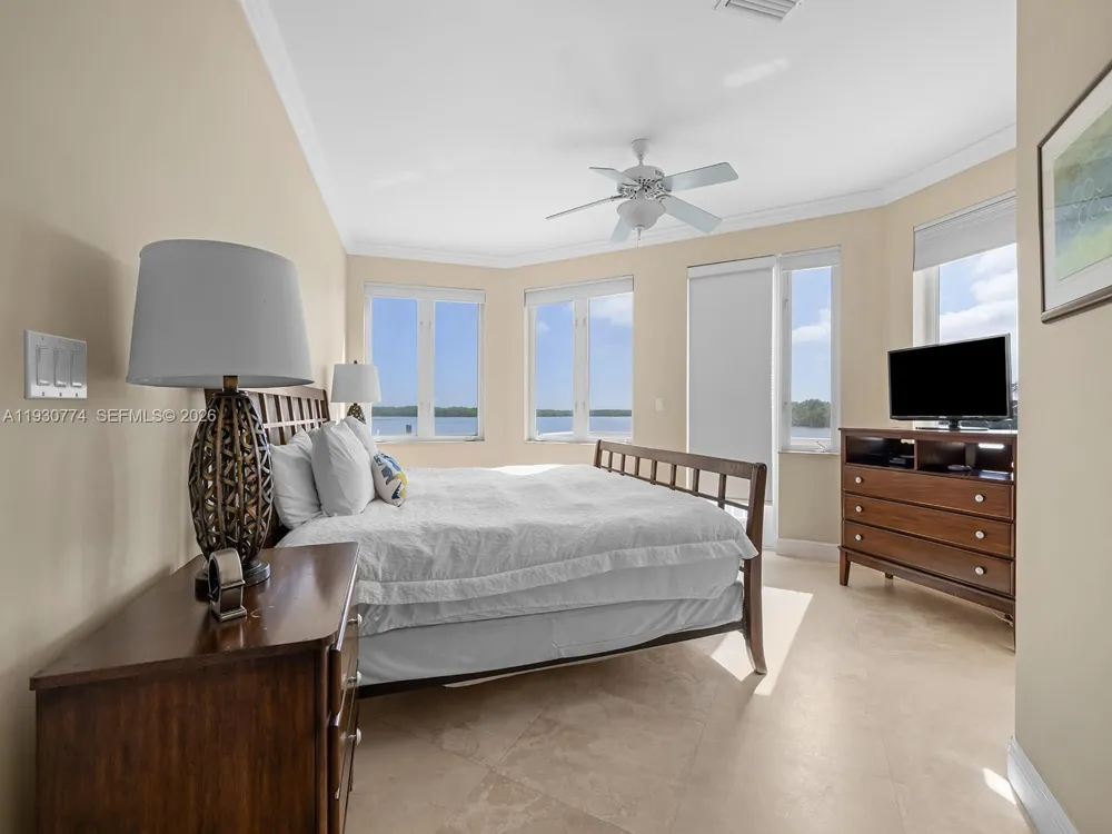 57 Garden Cove Dr Key Largo, FL 33037