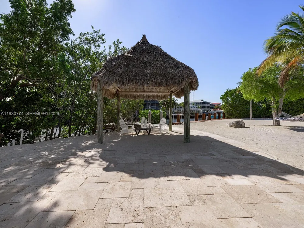 57 Garden Cove Dr Key Largo, FL 33037