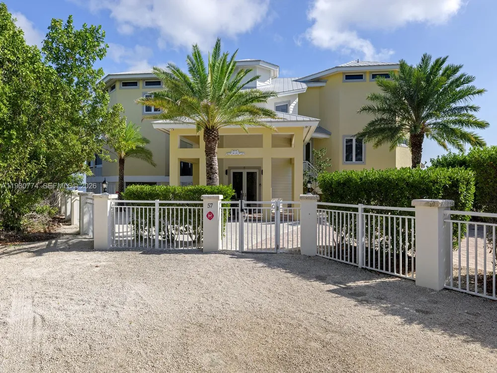 57 Garden Cove Dr Key Largo, FL 33037