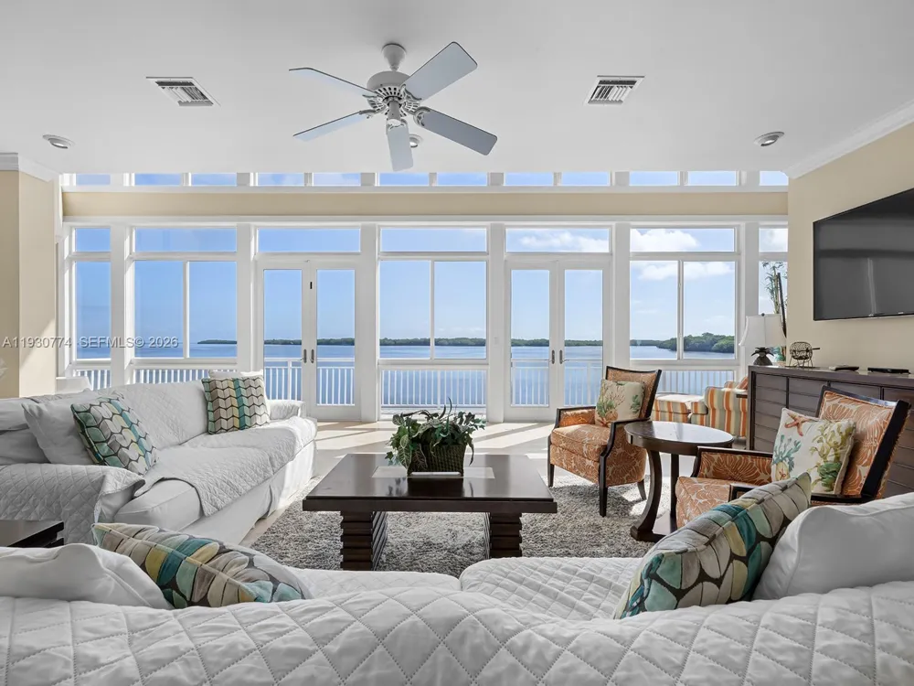 57 Garden Cove Dr Key Largo, FL 33037
