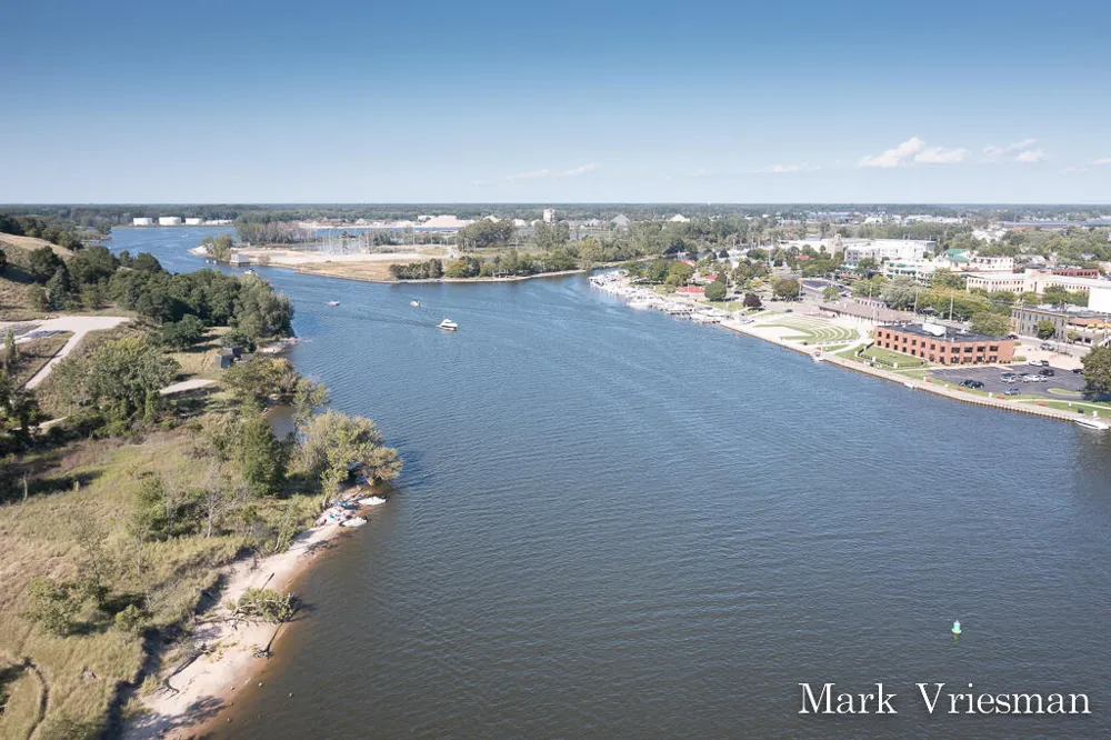 218 S Harbor Drive #201 Grand Haven City, MI 49417