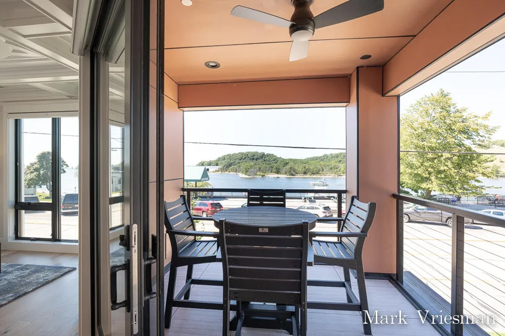218 S Harbor Drive #201 Grand Haven City, MI 49417